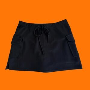 90's 00's vintage black cargo y2k mini skort MEDIUM *runs small*